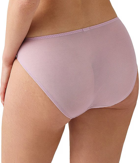 Wacoal Embrace Lace Bikini Panty, Style # 64391